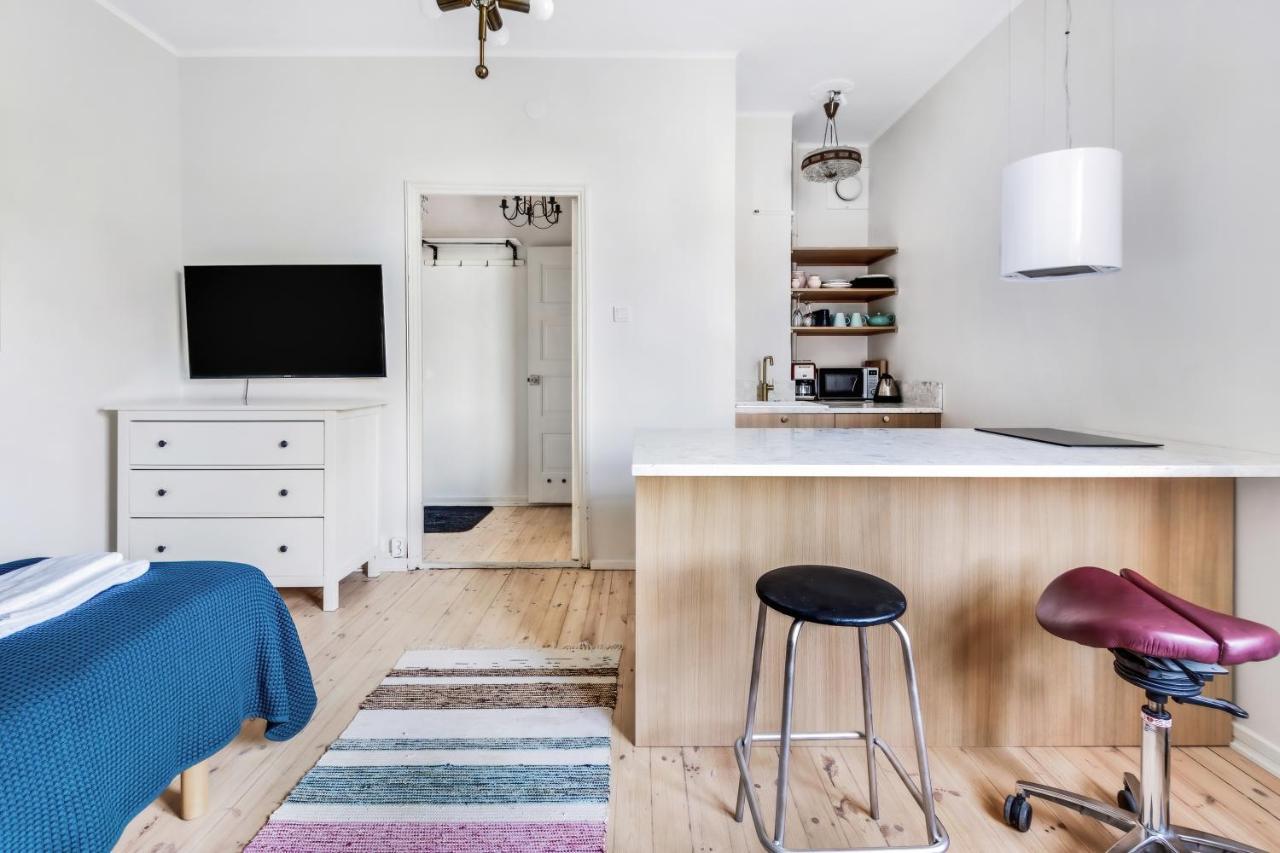 Wehost Modern And Well-Equipped Studio With A View @Viides Linja 3 Apartment Helsinki Bagian luar foto